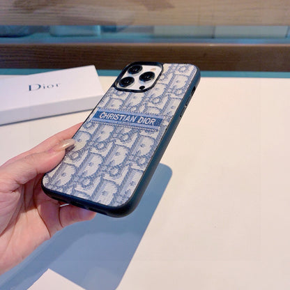 Embroidered fabric all-inclusive phone case