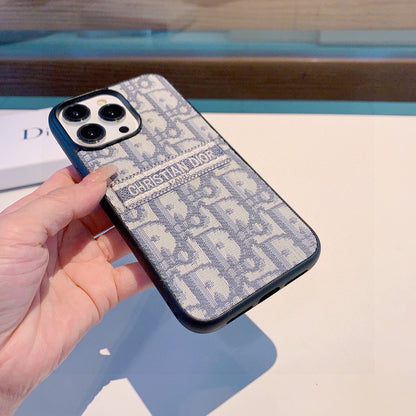 Embroidered fabric all-inclusive phone case