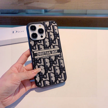 Embroidered fabric all-inclusive phone case