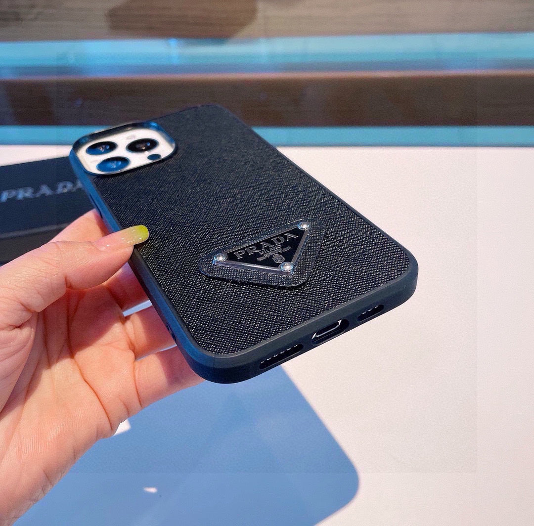 Classic logo all-inclusive phone case
