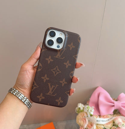 Classic old flower magnetic phone case