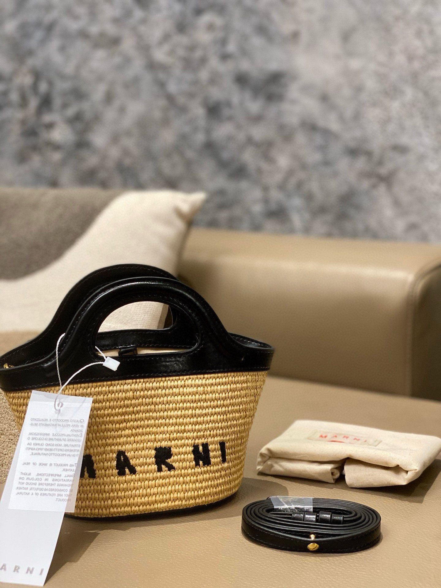 Woven straw basket bag