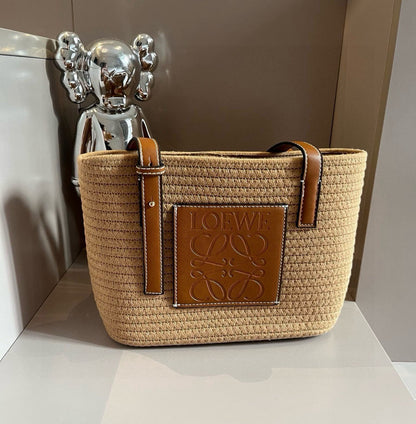 25 New Summer Woven Bags