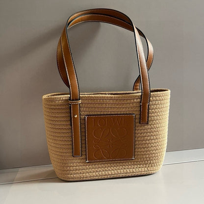 25 New Summer Woven Bags
