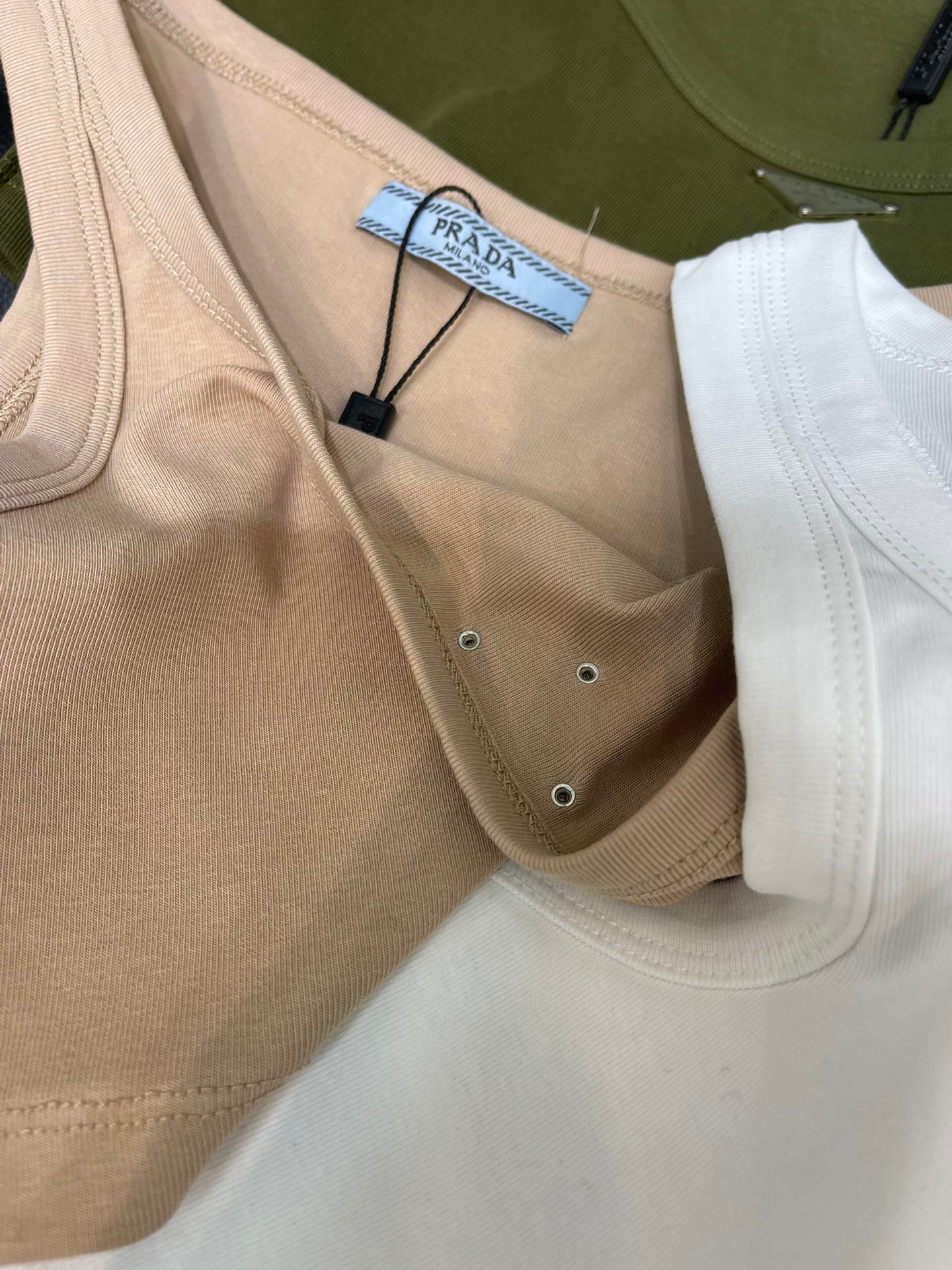 P 25 Classic Triangle Logo Short-Sleeve Tank Top