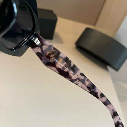New cat-eye sunglasses