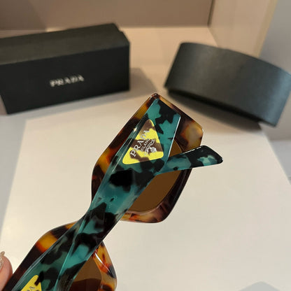 New cat-eye sunglasses