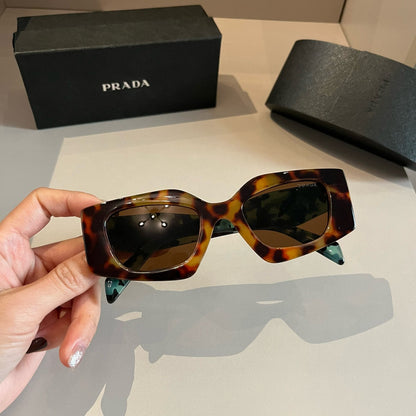 New cat-eye sunglasses