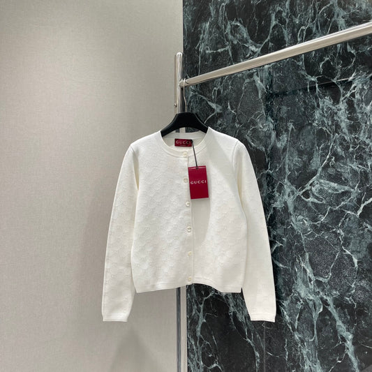 25 Early Autumn New Jacquard Dark Pattern Knitted Cardigan
