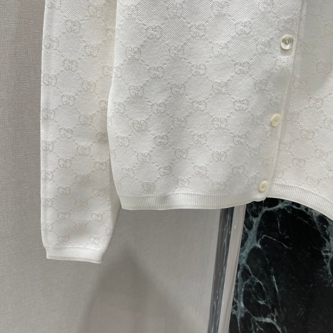 25 Early Autumn New Jacquard Dark Pattern Knitted Cardigan