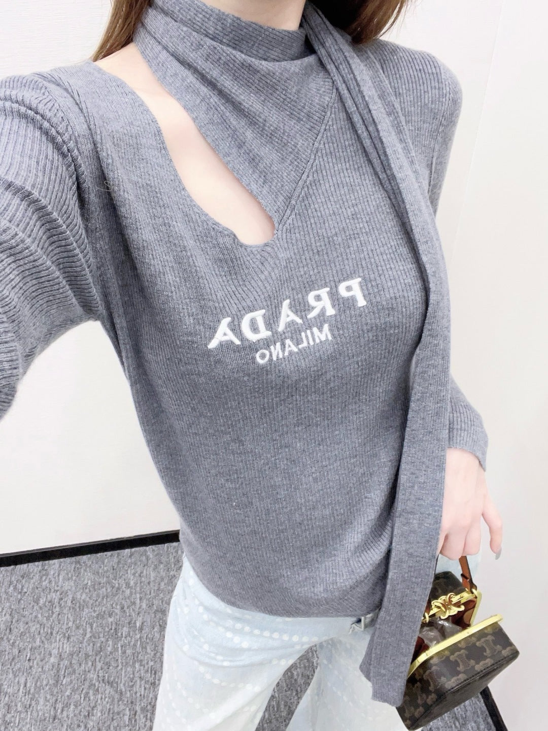 25 Early Autumn New Irregular Neck Knitted Long Sleeve Top