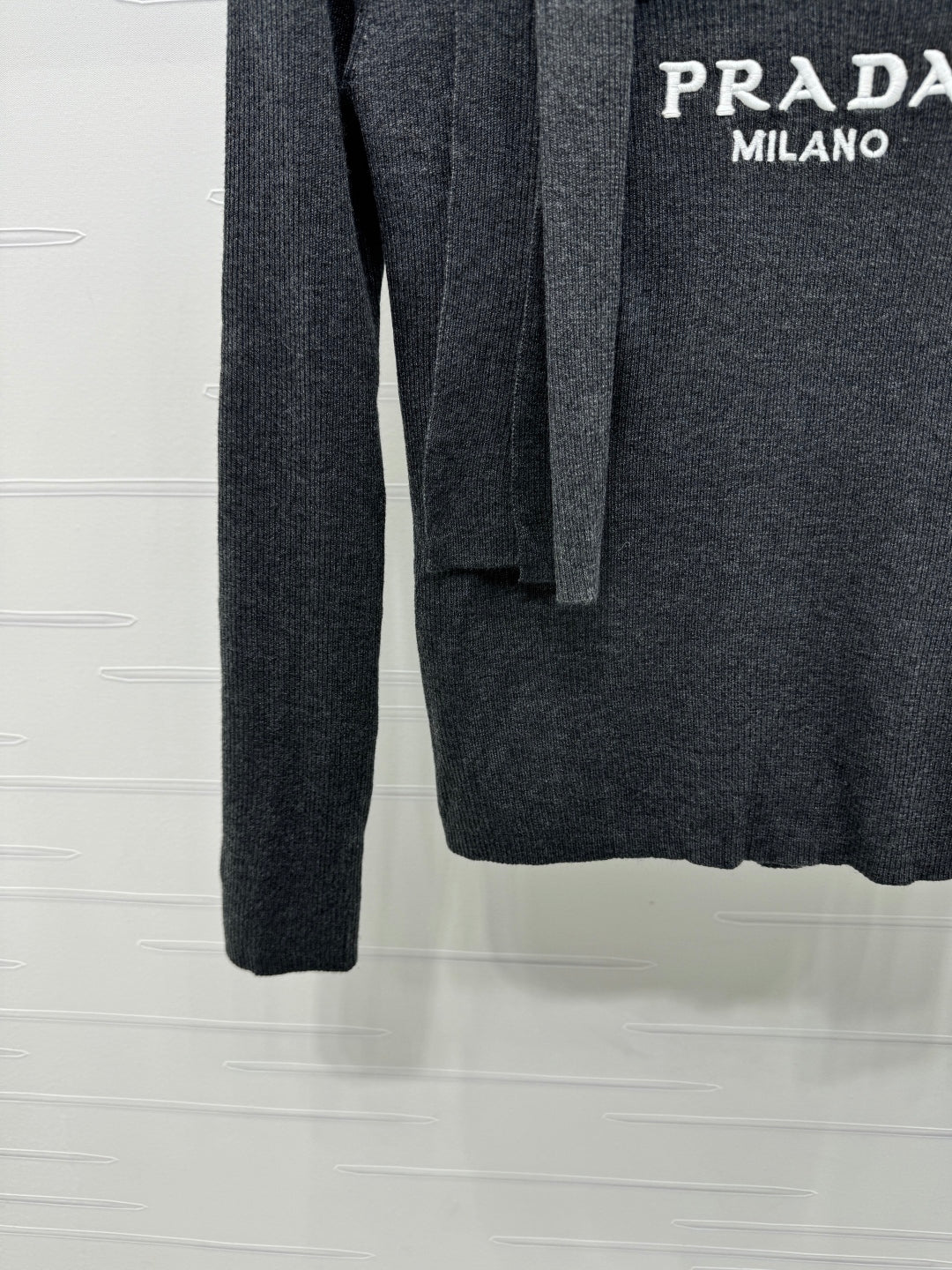 25 Early Autumn New Irregular Neck Knitted Long Sleeve Top