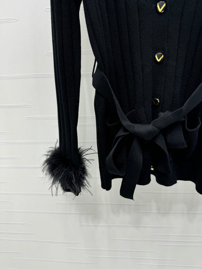 2025 Early Autumn New Ostrich Feather Slim Knit Cardigan