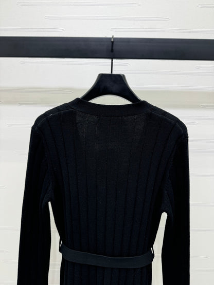 2025 Early Autumn New Ostrich Feather Slim Knit Cardigan