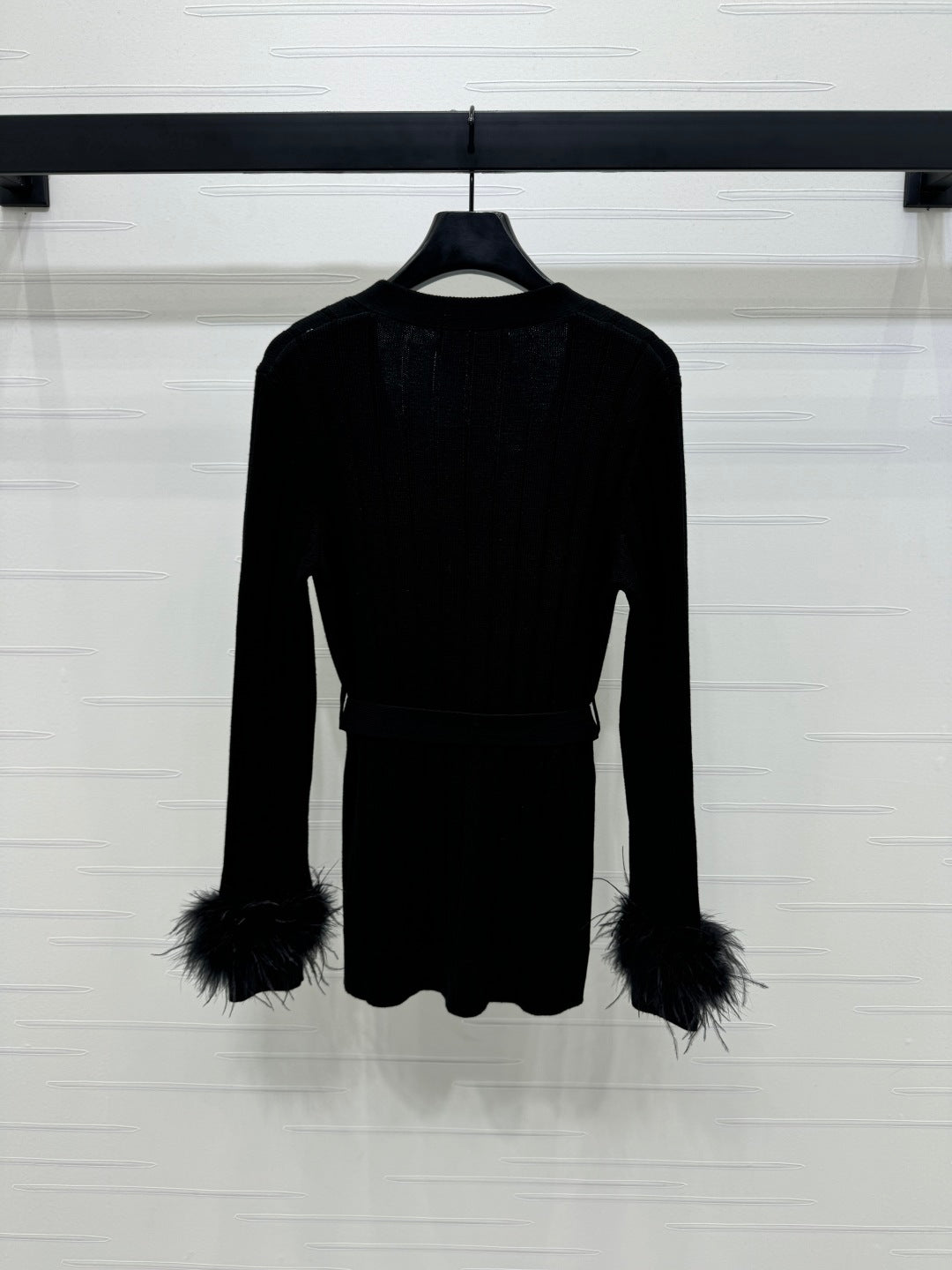 2025 Early Autumn New Ostrich Feather Slim Knit Cardigan