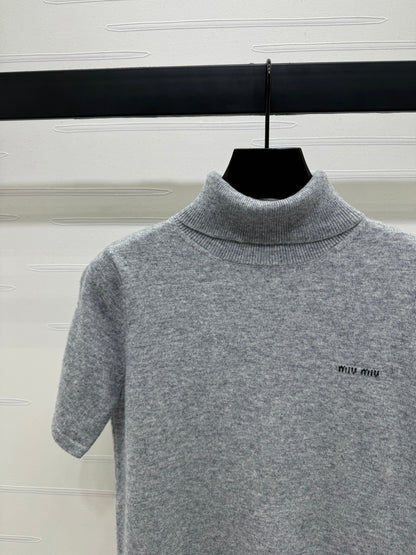 2025 early autumn new high collar knitted short sleeves