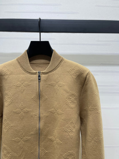 2025 Early Autumn New Jacquard Letter Knitted Jacket