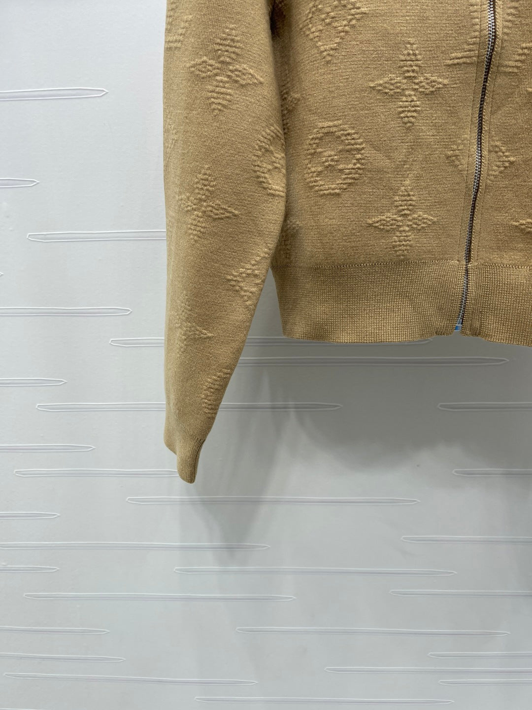 2025 Early Autumn New Jacquard Letter Knitted Jacket