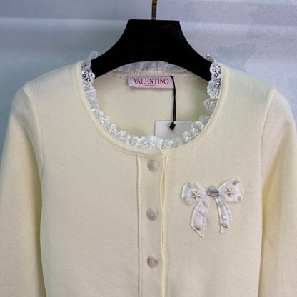 25 Early Autumn New Bow Knitted Cardigan