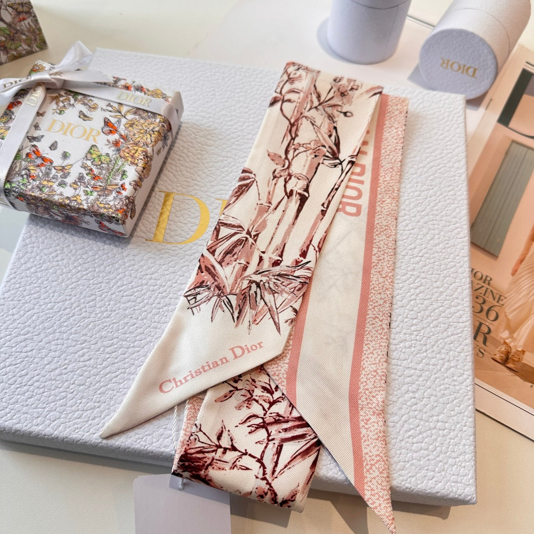 New classic printed silk scarf
