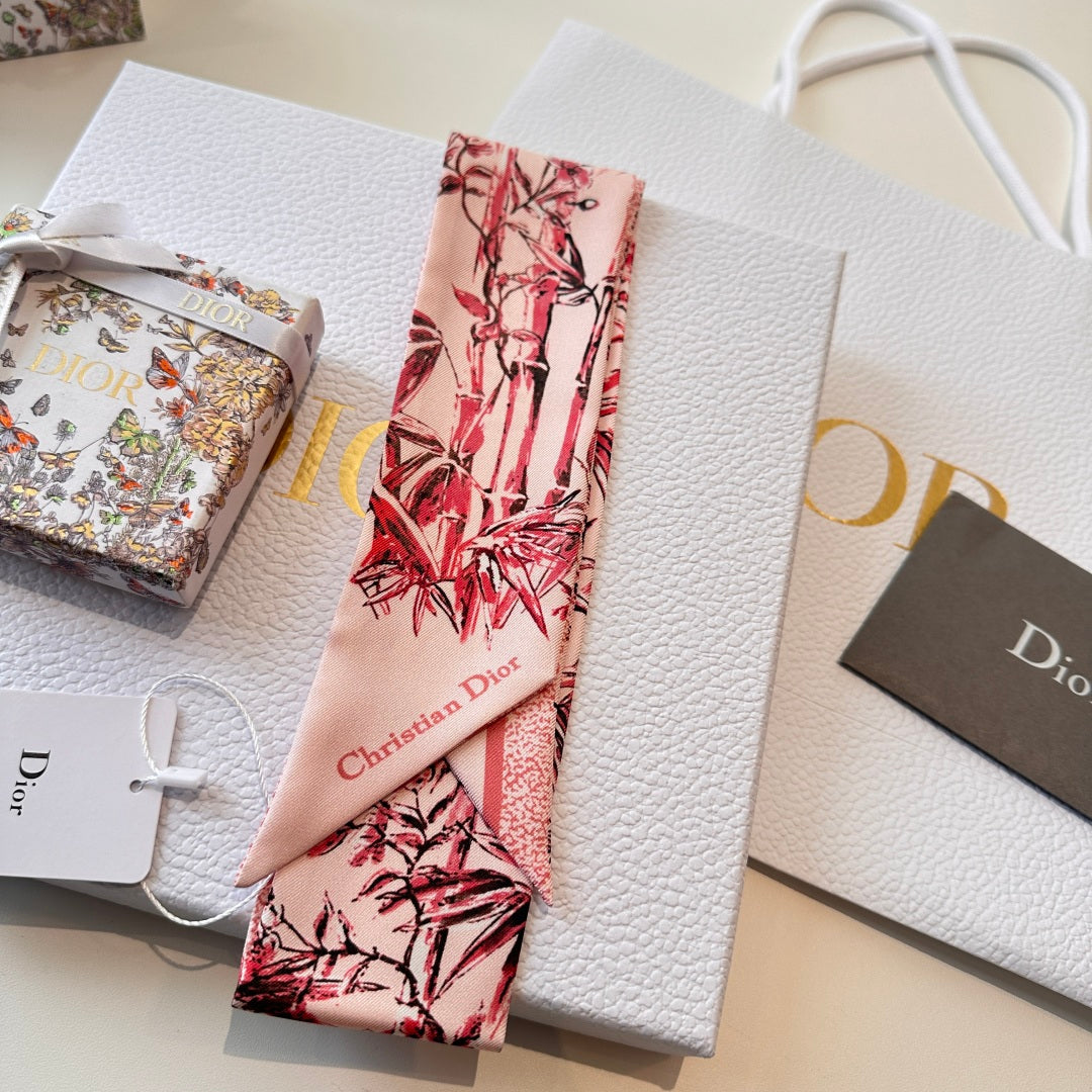 New classic printed silk scarf