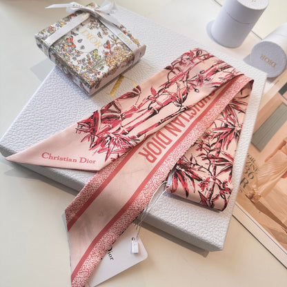 New classic printed silk scarf