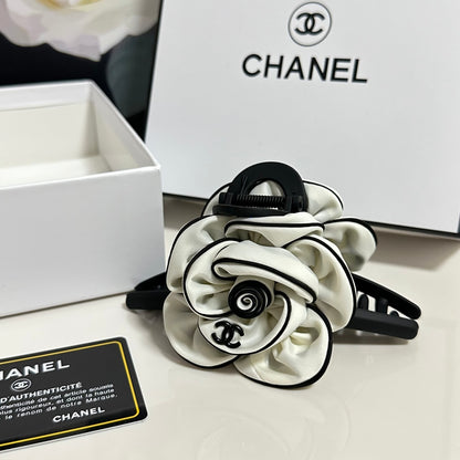 Camellia Vintage Hardware Grip