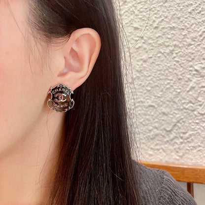 C 25  Earrings