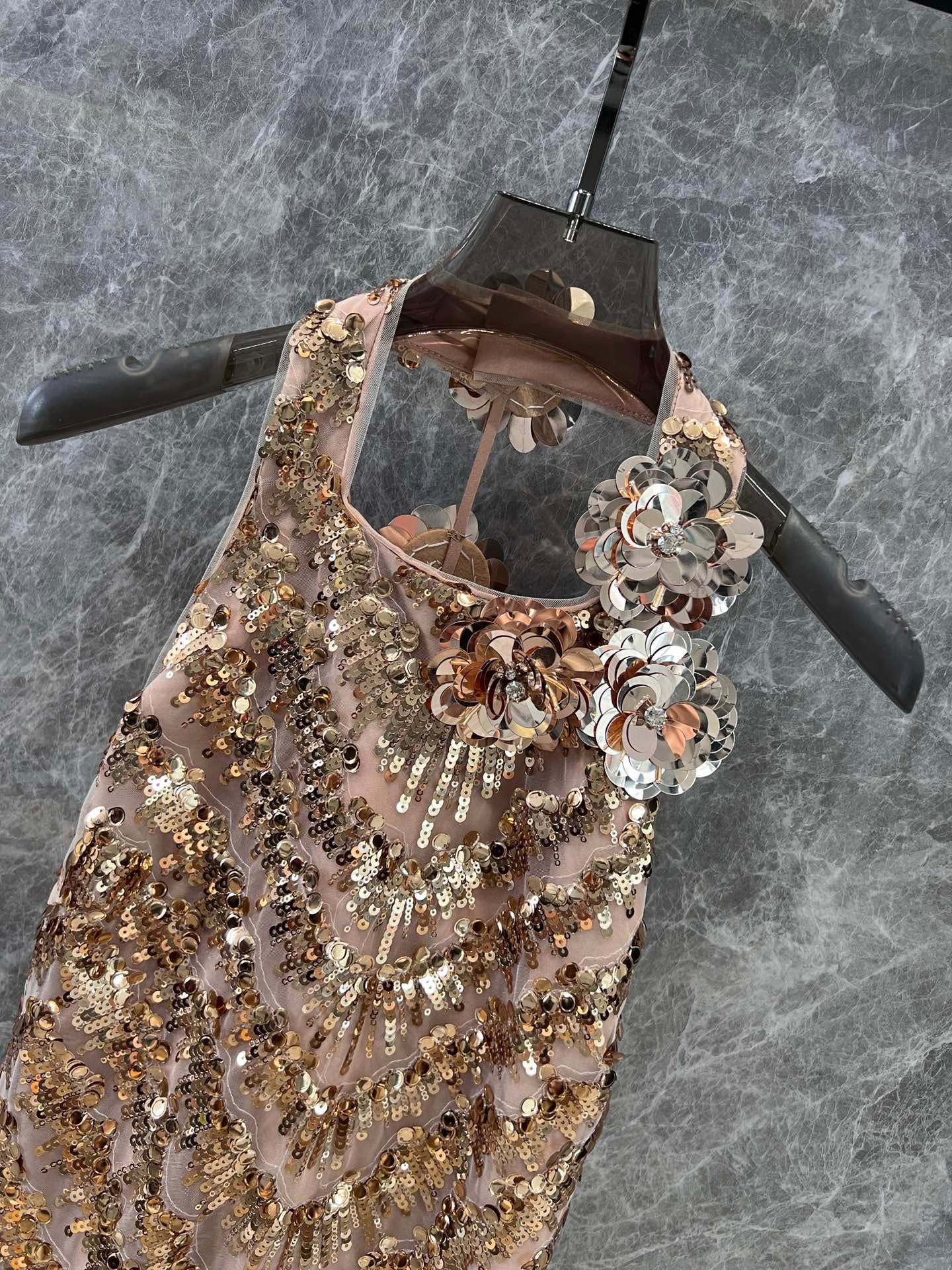 ZI 25 Light Luxury Sexy Gold Sequin Backless Dresses