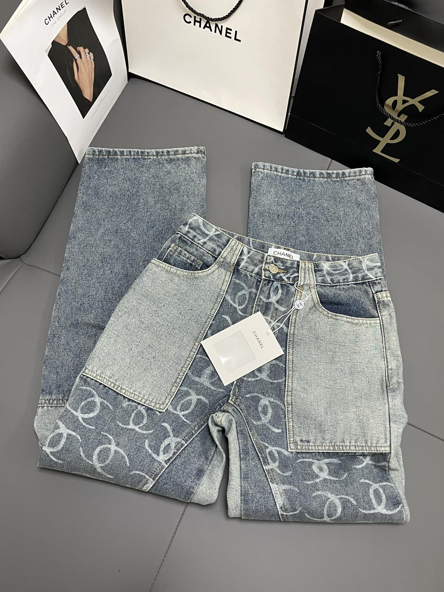 C 24 Light grey all-over print paneled denim trousers