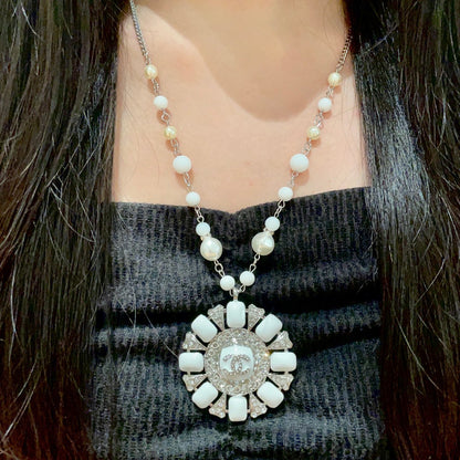 C 25 Star Necklace