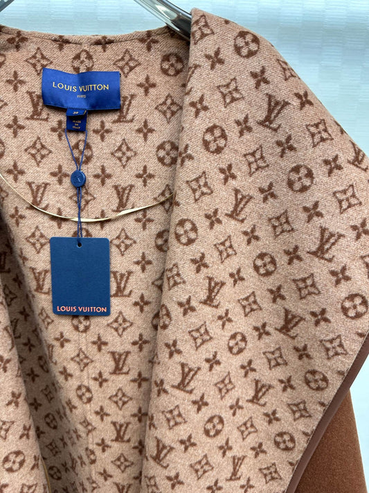 L 25 Classic wool coat