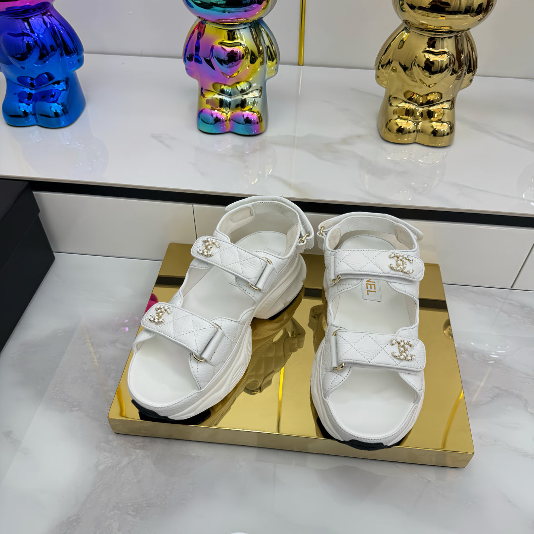 C 25 Velcro Slippers Casual Beach Shoes