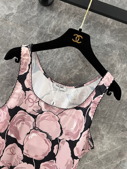 C 25 Medium Vintage Collection Black Pink Camellia Flower Print