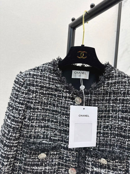 C 25 Tweed jacket with trim
