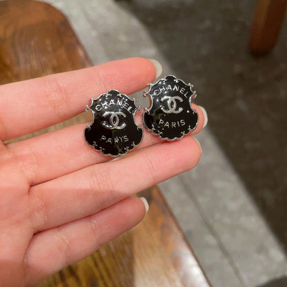 C 25  Earrings
