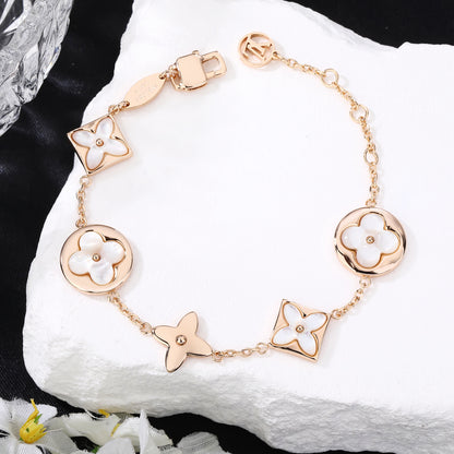 L 25 Four Leaf Clover Bracelet