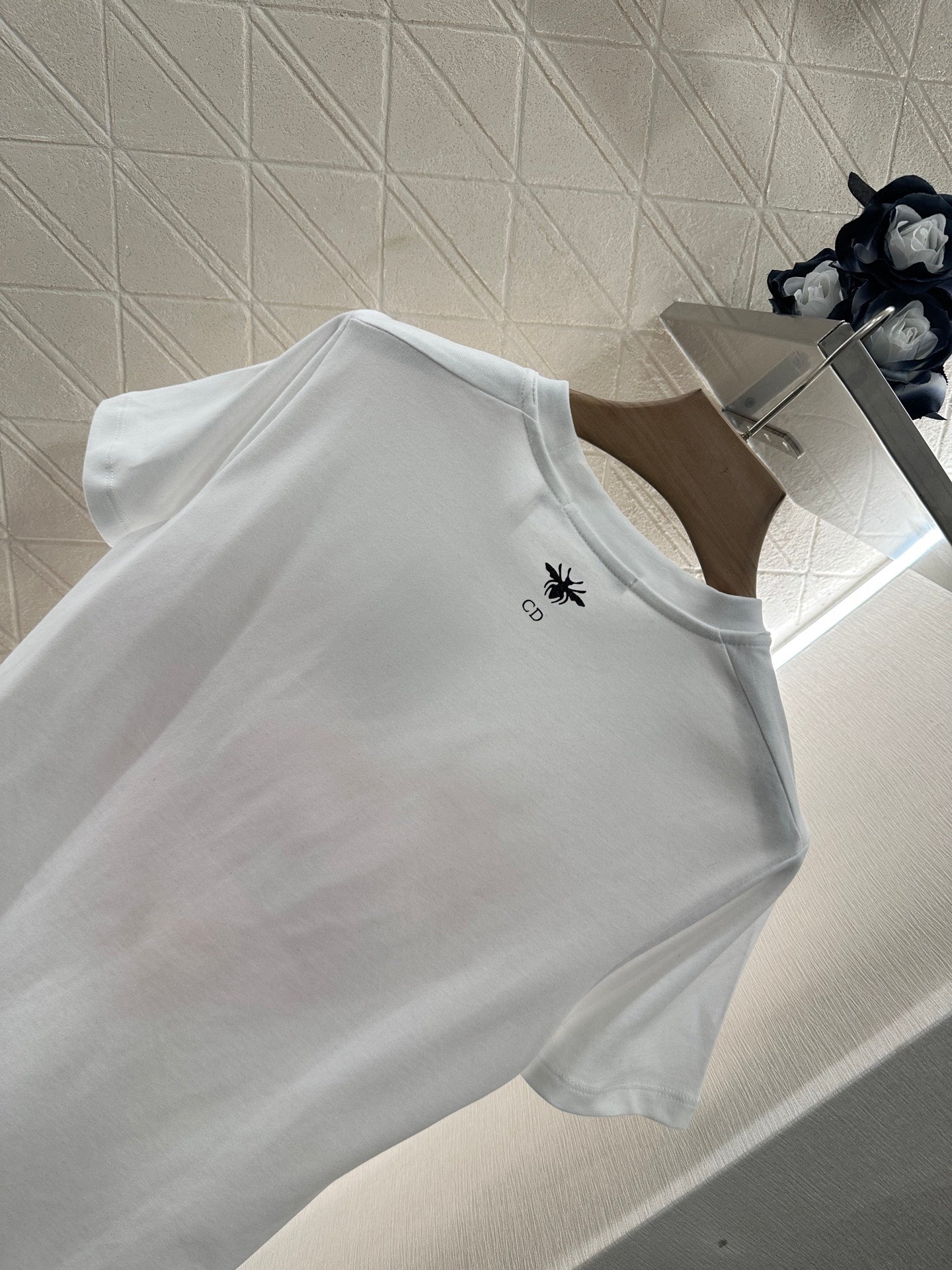 D 25 Round Neck Printed Mori 𝑇𝑒𝑒