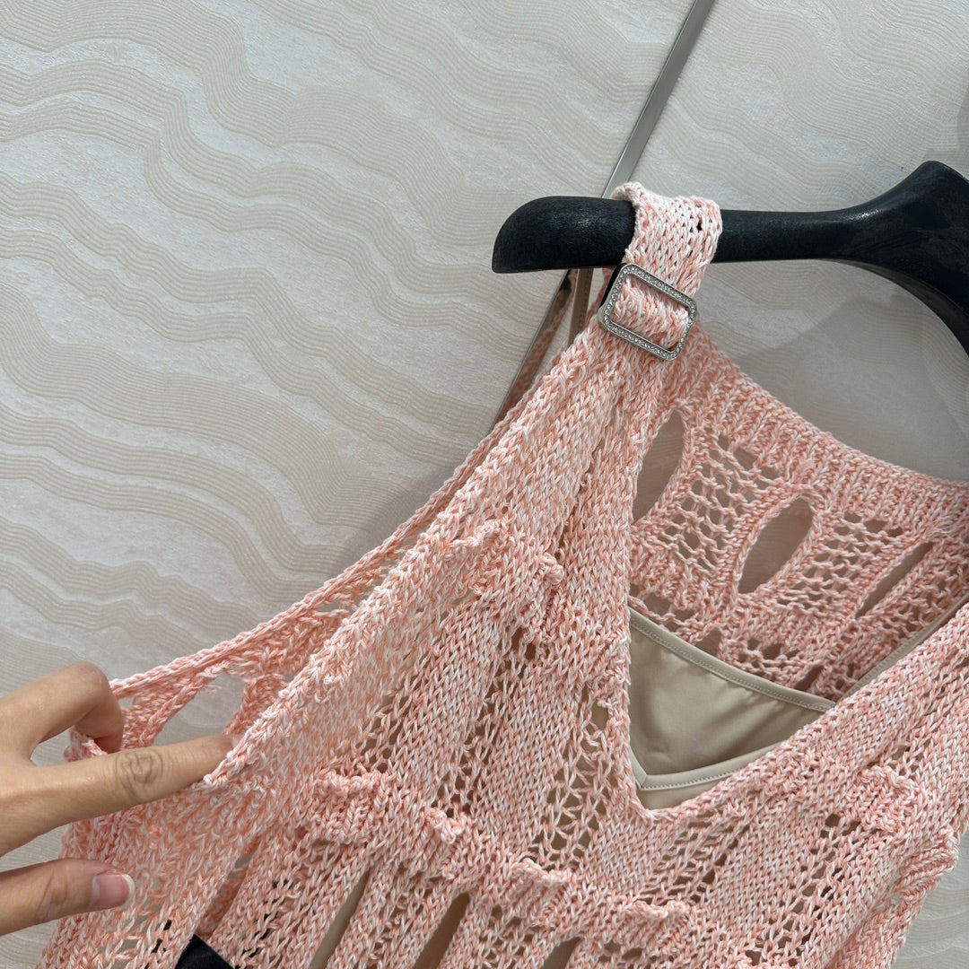 C 25 Wispy Crochet Knit Tank Top (mit Schmetterlingsgürtel) 