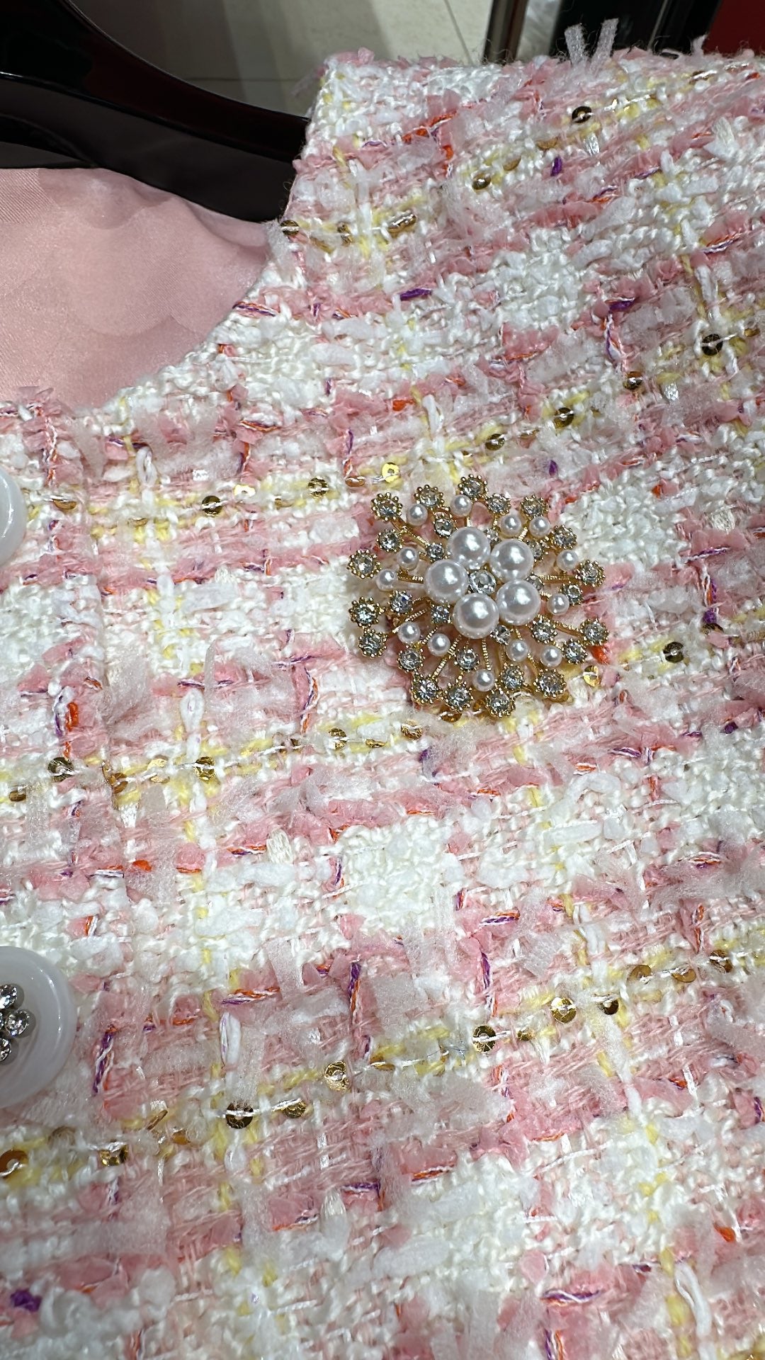 C 25 Colorful tweed woven jacket
