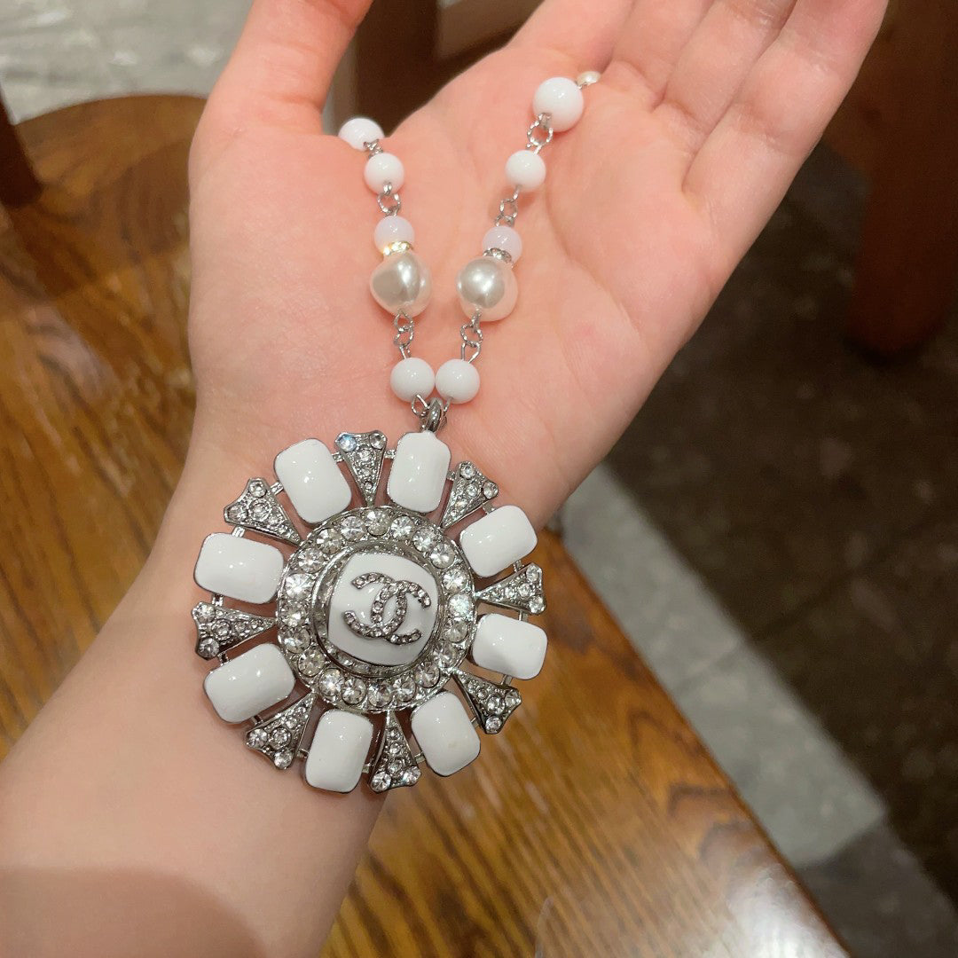 C 25 Star Necklace