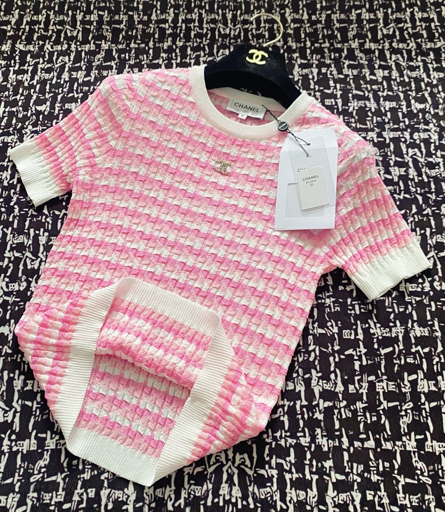 C 25 Pink Square Textured Knit Short Sleeve