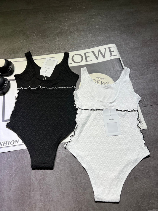 C 25 Black Full Logo Bottom One-piece Swimsuit Shipping