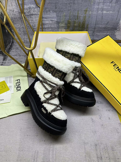 Fe 25 Lambswool snow boots