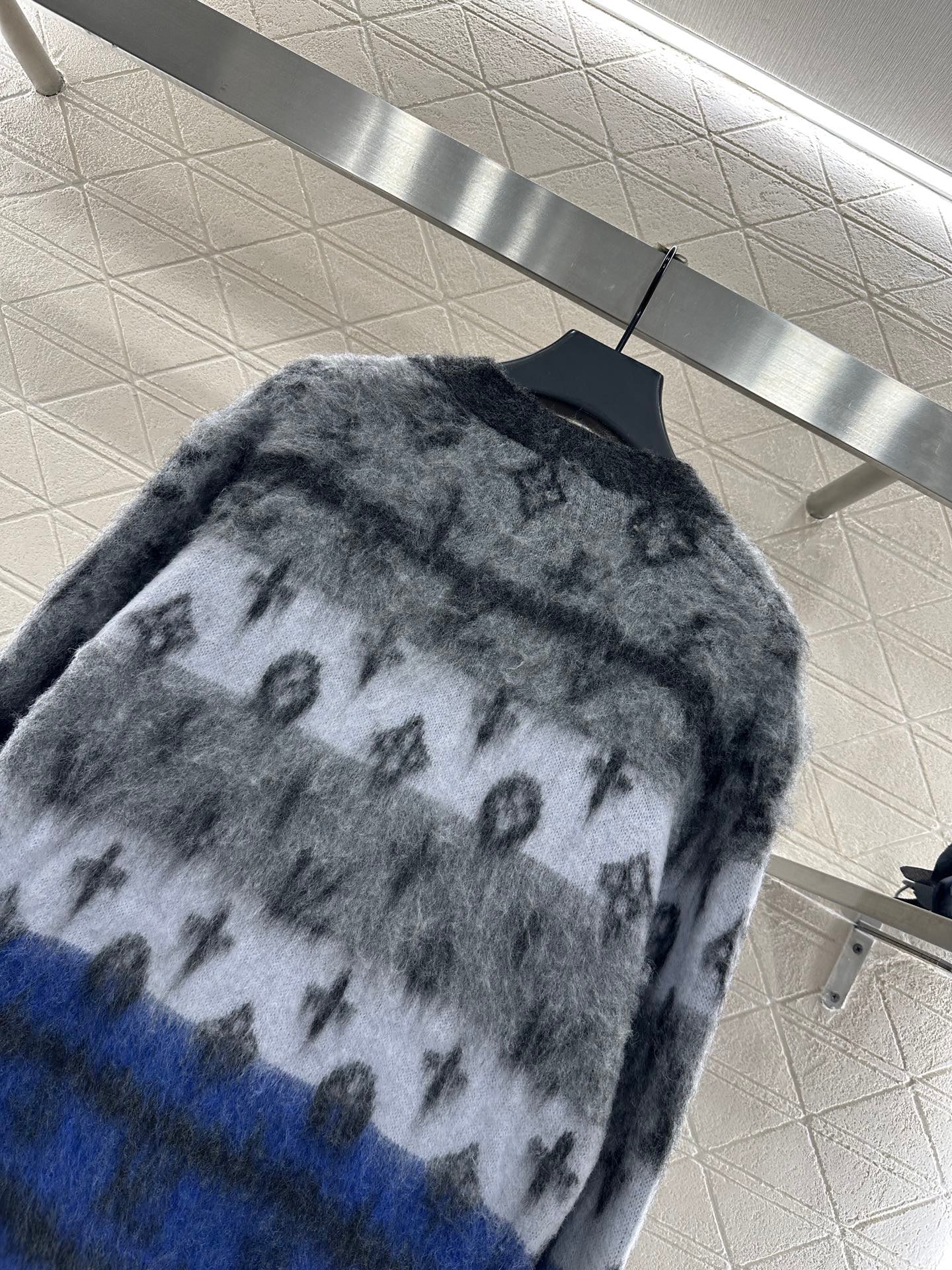 L 25 jacquard contrast mohair cardigan