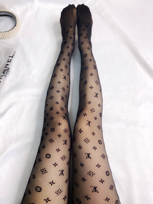 L Classic flocked letter stockings