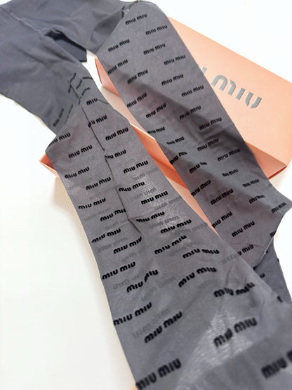 M Classic flocked letter stockings