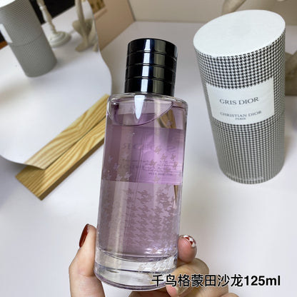 D Houndstooth Montaigne Salon Eau de Parfum 125ml