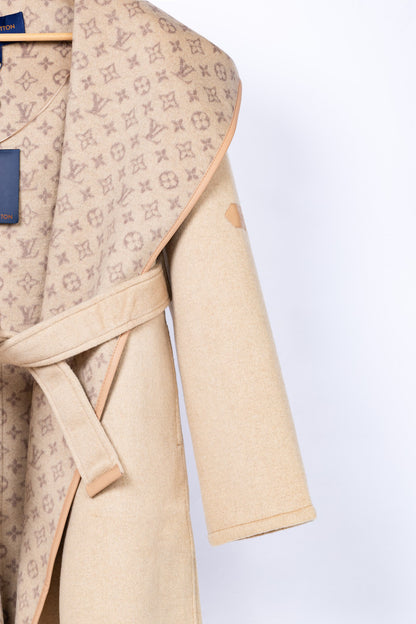 L 25 Classic wool coat