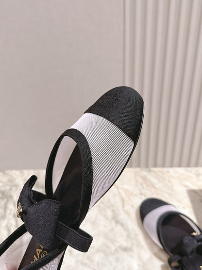 C 25 New Mary Janes